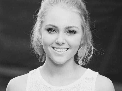 AnnaSophia Robb 安娜苏菲亚罗伯♥长大后一样很正的女星 网红资讯-第11张