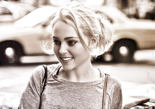 AnnaSophia Robb 安娜苏菲亚罗伯♥长大后一样很正的女星 网红资讯-第12张