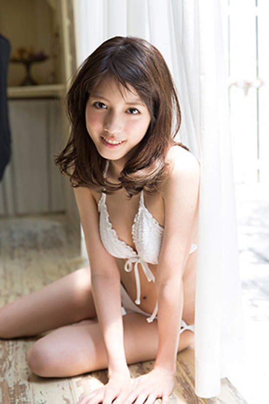 《松田るか》沖绳美女推定A罩杯的泳装写真初登场 网红资讯-第15张