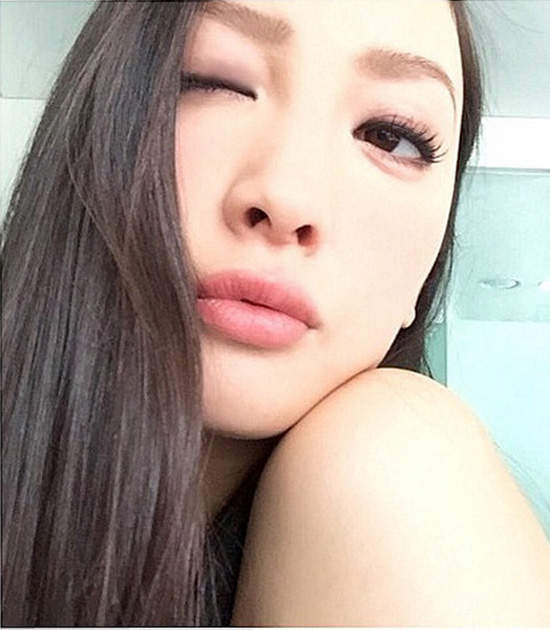 《菜菜绪的写真夜现场》9头身话题美女每个月都很有戏 Facebook-第7张