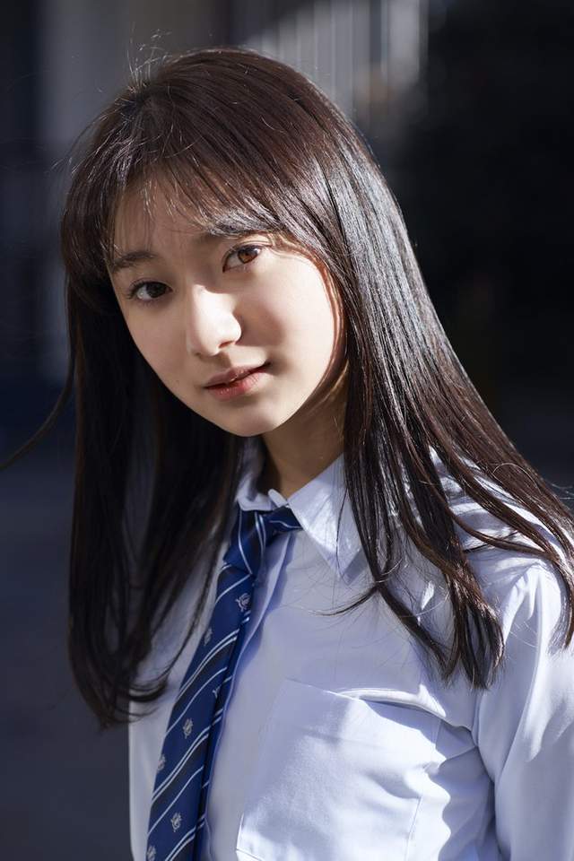 全日本最适合制服的女高中生《齐藤英里》泳装写真初挑战 网红资讯-第9张