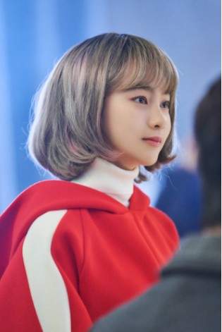 韓國電影《7號房的禮物》小童星長大了「進化」成動漫美少女顏值再升級