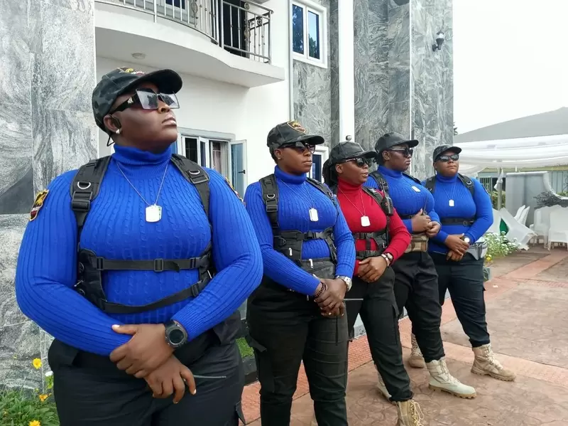 奈及利亞《猛龍保安公司》由100名女性警備員組成的團體 | 葉羊報報