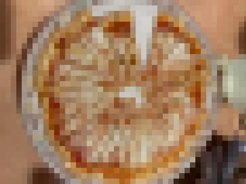 請薩莉亞餐廳工作的朋友切披薩 結果切出了32等份的東西是哪招啦 | 葉羊報報